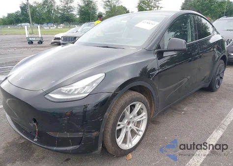 2023 Tesla Model Y Awd/Long Range Dual Motor All-Wheel Drive из США, поврежденный, VIN 7SAYGDEE2PA109825